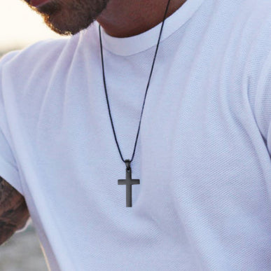 BLACK STAINLESS STEEL CROSS PENDANT CHAIN NECKLACE